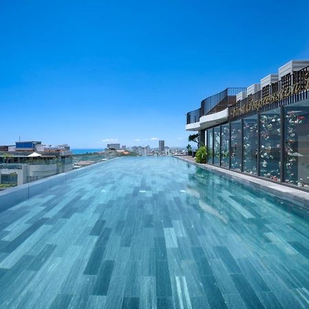Golden Lotus Grand Da Nang - Panoramic Rooftop Bar & Daily Afternoon Tea Exterior photo