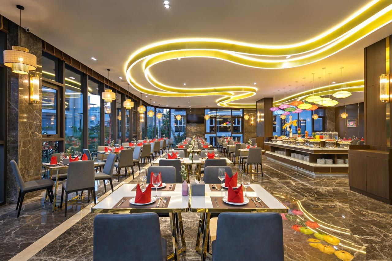 Golden Lotus Grand Da Nang - Panoramic Rooftop Bar & Daily Afternoon Tea Exterior photo