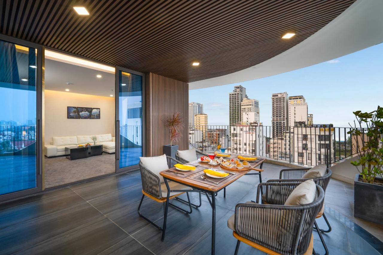 Golden Lotus Grand Da Nang - Panoramic Rooftop Bar & Daily Afternoon Tea Exterior photo